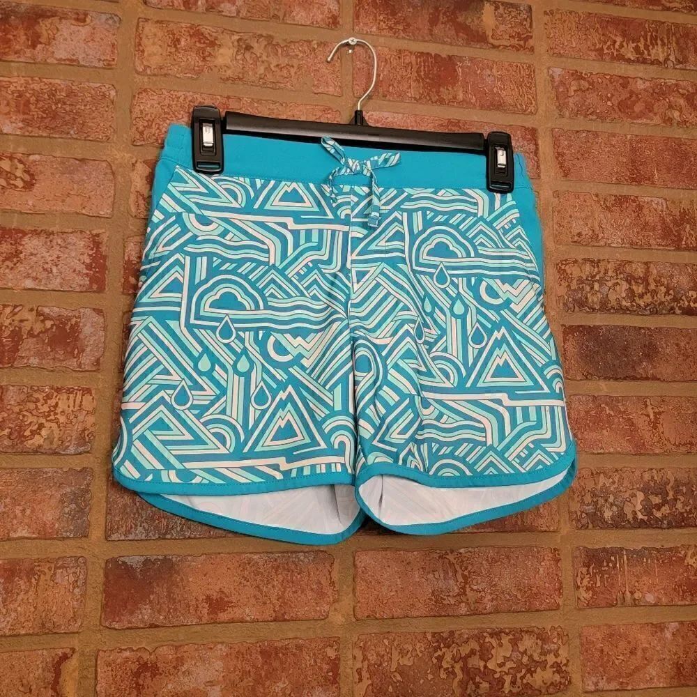 Columbia shorts size medium 10/12
